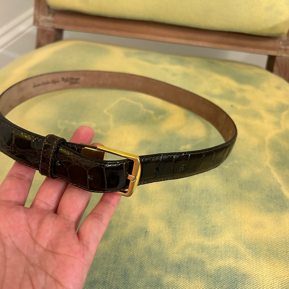 Paul Stuart Women’s American Alligator Belt - Women’s 32” - Brown